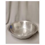 Metal strainer
