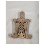 Antique Trivet 4'x2.5'ï¿½.5'