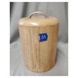Wood canister 5.5'x8'