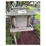 Wood Bird Feeder 11'x11'x11'