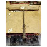Vintage peg hand auger 18' long