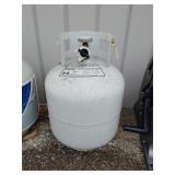 20lb propane tank appears to be full