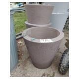3 plastic flower pots 16' x 16'