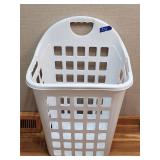 Rolling Plastic Laundry Basket 31'H
