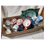 Bubba Gump Pilsner Glasses  Mug & Tray assortment