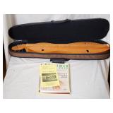 McSpadden Dulcimer, Case, Books