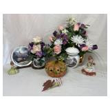 Lefton November Porcelain Flower Girl 4.75' 