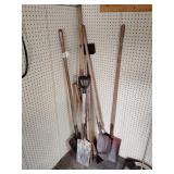 Shovels, pickaxe