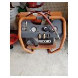 Rigid 4.5 gallon air compressor works