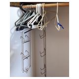 Clothes Hangers Including Plate Displays