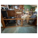 Richell Wood & Metal Expandable Pet Gate Up to 72'