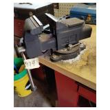 Larin 4' bench vise