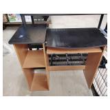 Wood desk 33'x16'x30'