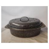 Enamel roaster pan with lid