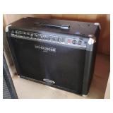 Behringer V-Tone GMX210 Amp