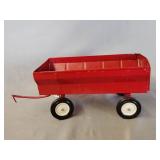Ertl metal wagon 8'