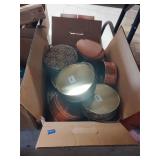 Decorative tin assortment