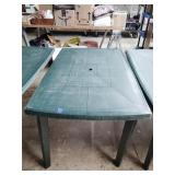 Green plastic table 55'x29'x33'