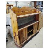 Book shelf, needs some work, leg missing