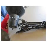 Adjustable Metal Clamp Desk Lamp with Spring Mecha