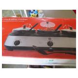 GE 3-Crock Slow Cooker With Individual Temperature