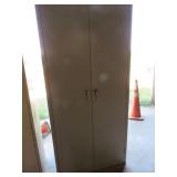 Metal Locking Storage Cabinet with Adjustable Shel