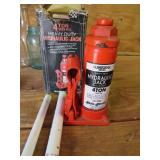4-Ton Heavy-Duty Hydraulic Jack by Winntec, Model