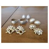 Costume Jewelry Earrings Lot