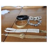 Mixed Lot Vintage Bracelets