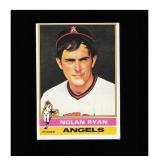1976 Topps #330 Nolan Ryan Clean Sharp Card