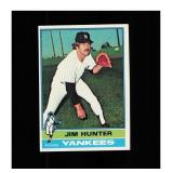 1976 Topps #100 Jim Hunter Clean Sharp Card