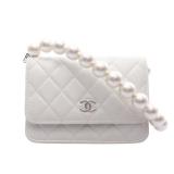 Matelasse Pearl chain Shoulder wallet Lambskin...