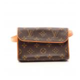 LOUIS VUITTON Pochette Florentine Brown