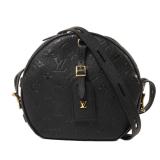 LV GHW Boite Chapeau MM Black
