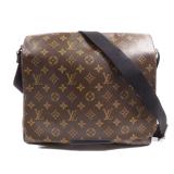 Louis Vuitton District MM Macassar Brown