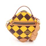 LV Chess Messenger Pop Jaune