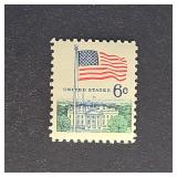 US Stamp 1968 6c Flag & White House