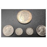 Lot, 1 Morgan Dollar 2 Susan B Anthony & 2 Silver