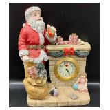 RARE Quartz Canadian Santa Claus Mantel Clock (1