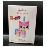 Hallmark Keepsake Ornament- The Lego Movie (4