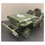 Pro Built model US Army Jeep missing 1 front tire
