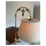 10ï¿½ Base and 64ï¿½ High Standing Brass Lamp