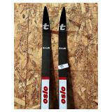 Oslo Omnitrak Cross Country Skis