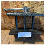 Cast Iron Table Press