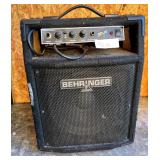 Behringer Amp SP10