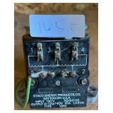 Variable Transformer input 120v output 140