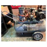 Sears Craftsman Air Compressor with hose