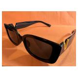 Black Fashion Sunglasses