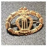 10k gold Vintage Military Lyre Pin