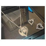 18K Set of Diamond Heart Necklace &Earrings w/Cert